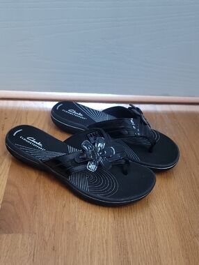 Clarks Cloudsteppers Brinkley Flora Women Shoes Sandals Size 9 40